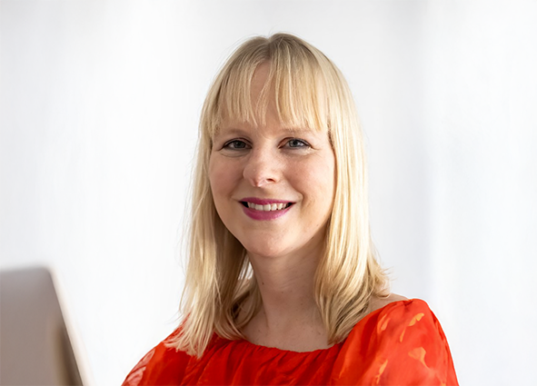 Professor Marloes Peeters